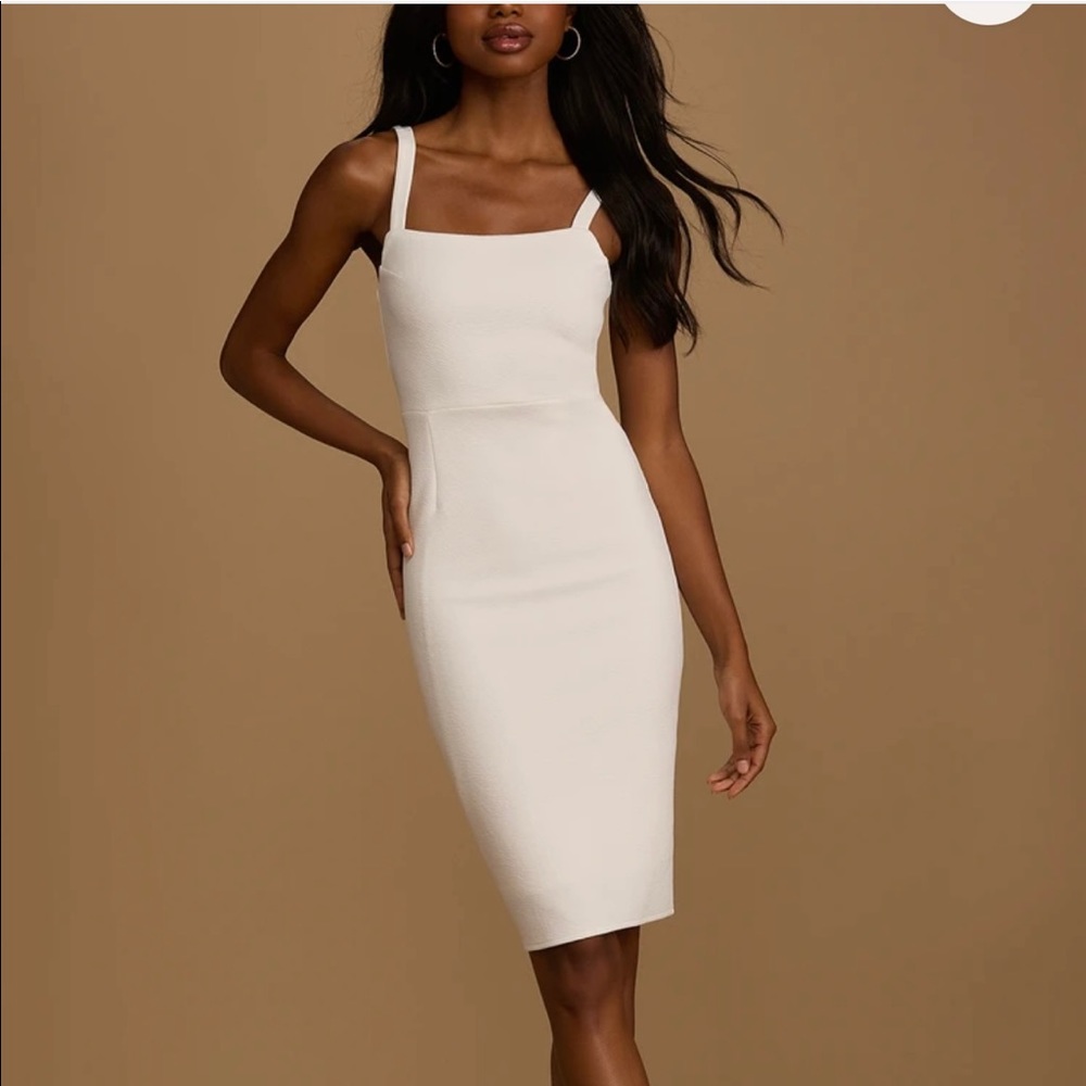 Lulu’s 🤍💍White Bodycon Crepe dress Size S